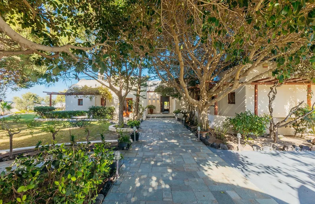 Aquaria Villa-1